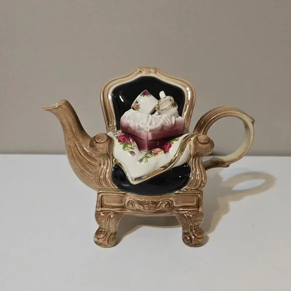 Vintage Floral Teacup Chair Teapot - Picture 1 of 9